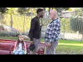Download Lagu Klein meisje werd ontvoerd door een vreemde man. Wat er gebeurde is schokkend.