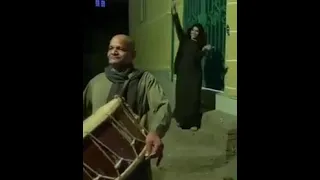 سمع اخينا ايه دندنها