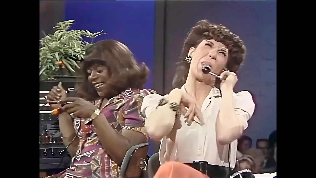 The Flip Wilson Show – March 2, 1972 – Geraldine and Lily Tomlin The Flip Wilson Show – March 2, 1972 – Geraldine and Lily Tomlin