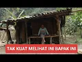 BANGUN RUMAH GUBUK DI HUTAN GUNUNG KELUD HIDUP SENDIRI KARENA CEMBURU ISTRI!!