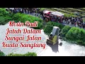 Download Lagu Mesin Padi Jatuh Dalam Sungai Jalan Kuala Sanglang, Kedah