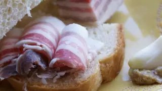 Як романтично пахне ковбаса 