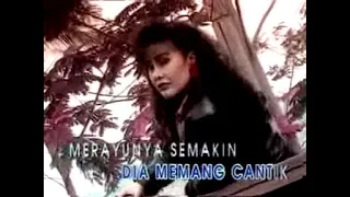 Download Elvy Sukaesih - Bisik Bisik Tetangga [OFFICIAL] MP3