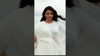 Aishwarya Rai Looks Stunning At Paris Fashion Week 2021 