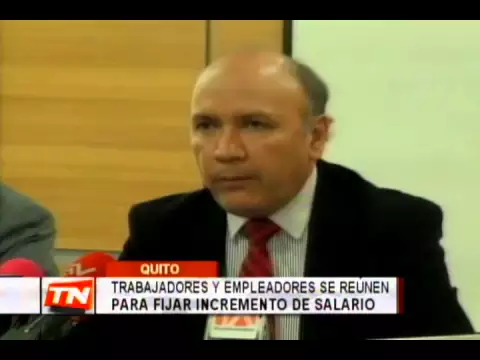 Trabajadores y empleadores se reúnen para fijar incremento de salario