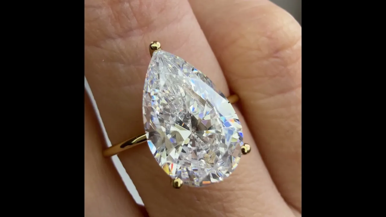Freya丨Double Hidden Halo Promise Ring with 1CT Pear Lab Grown Diamond