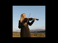 'An Fidléir'  le Máire Dinny Wren; Suzanne NíGhallchóir &  Máiréad Ní Mhaonaigh