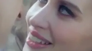 وألاقيك مشغول وشاغلني بيك  منئ دندنها