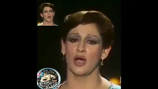 خدني في حضنك شويه وامسح دمعة عنيا دندنها