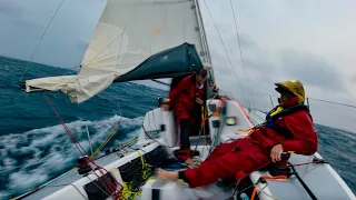 SURFING WAVES AT 18 KNOTS IN 40 KNOT WINDS S1CH.5