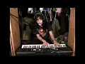 Safiyah Hernandez - 9pm - Official Live Video  (Closet Sessions)