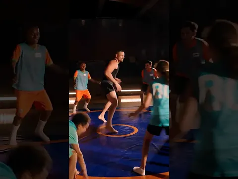 Djilsi contre des enfants a la bagarre #challenge #humour #theodort #djilsi #maximebiaggi