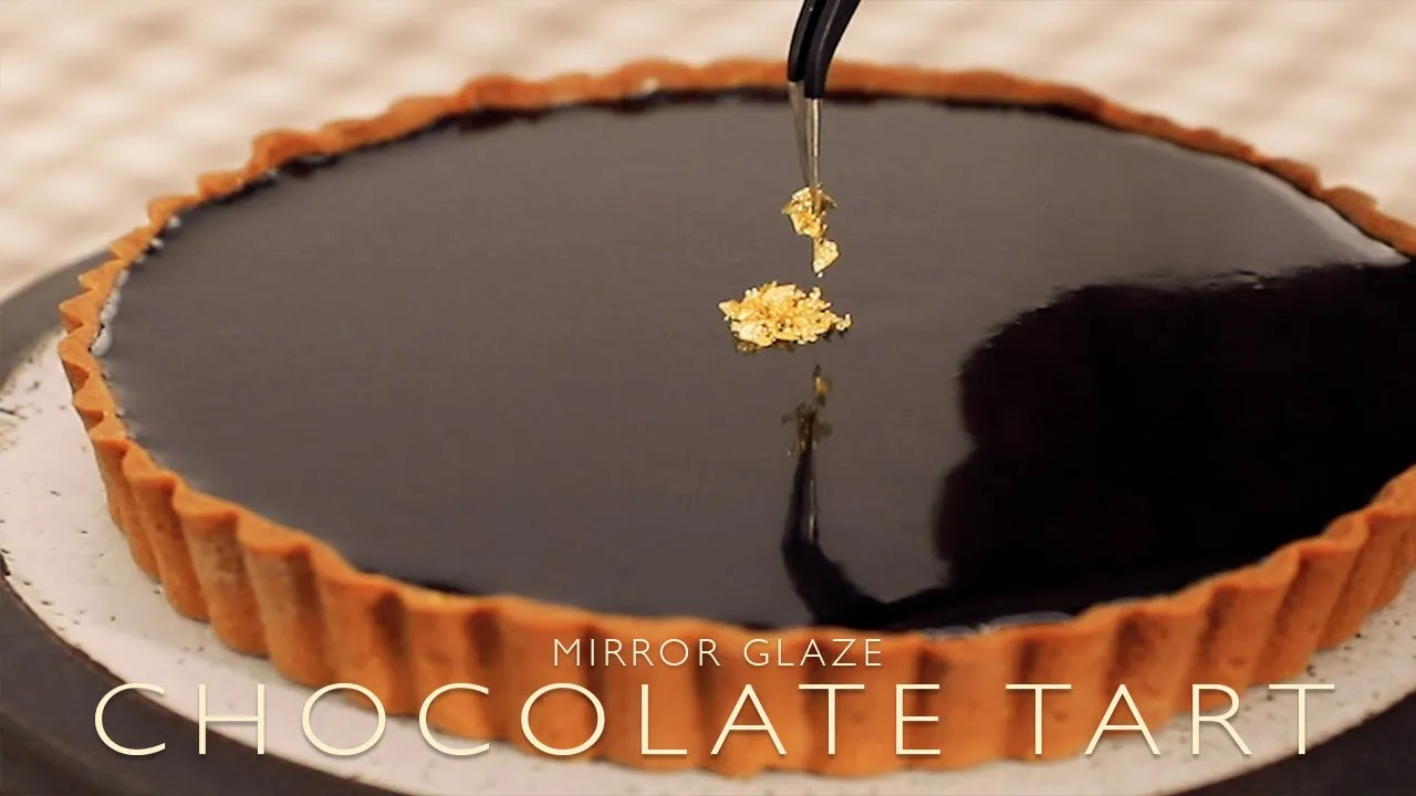 미러 글레이즈 초코 타르트