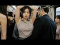 東京の満員電車で輝く女性の通勤ルーティン / Calm and Confidence: Tokyo Rush Hour with Elegant Women