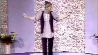 Googoosh Nimeye Gomshodeye Man Official Video گوگوش نیمه گمشده من 