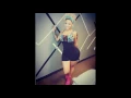clothing news FITNESS gear is on Season 6 star w no makeup