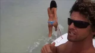 Sailing Into Freedom – Episode 15 Plukky and the italian girls in Whitehaven Beach