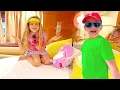 Download Lagu Diana and Roma's Family Explores the Сandy Museum and Amusement Parks - BEST Funny Adventures