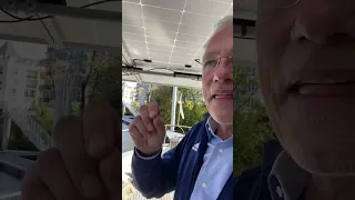 So this is how this ‘Columbus’ must have felt. Sailing the Seine, I found a spot that did not exist.