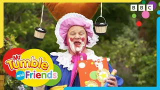 Sunny Day Discoveries Mr Tumble and Friends