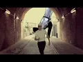 Download Lagu WHO KNEW van The Correspondents (officiële video)