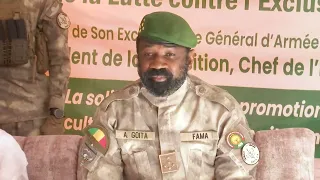 Le Président de la Transition rend visite au doyen d'âge du District de Bamako