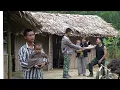 Lagu Nick and the abandoned child were visited by A Pao – who had previously helped them, rebuilt by nick