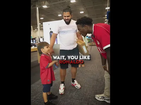 "IShowSpeed Met a Mini Ronaldo! πβ€οΈ"#ishowspeed #speed