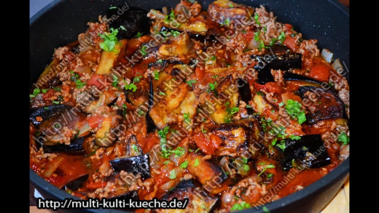 
          
          
          
            
            Türkische Auberginen Hackfleisch Pfanne - multi-kulti-kueche.de
          
        . 