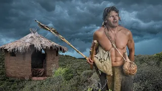Surviving a Fierce Desert Storm with Only Primitive Skills