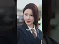 她隐藏身份入学，所有人都以为她好欺负！直到顶尖特战高手身份曝光，她当众揭穿冒牌货的谎言，连高冷学霸都被她迷住，全校彻底傻眼了！#短剧 #shortdrama