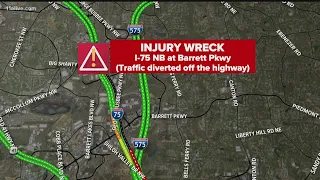 Atlanta traffic I-75 North in Kennesaw closed at Barrett Pkwy