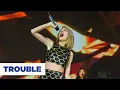 Download Lagu Taylor Swift - Trouble (Live at the Jingle Bell Ball 2014)