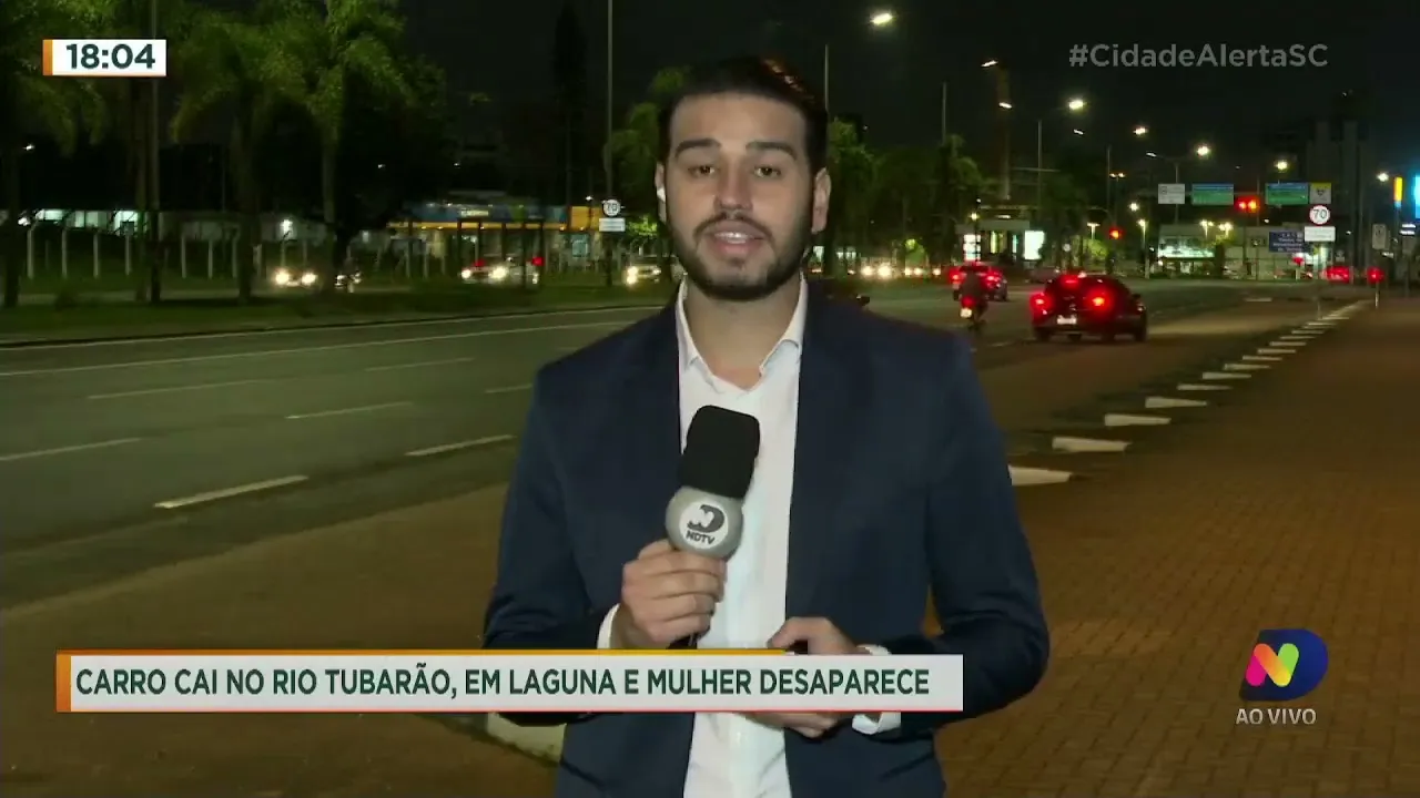 Carro cai no Rio Tubarão e mulher desaparece