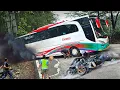 Download Lagu INNALILLAHI !!! DETIK-DETIK PEMOTOR TABRAKAN, Bus Padang Jakarta Gagal Nanjak di Sitinjau Lauik