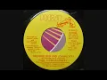 1983 Holding Her & Loving You - Earl Thomas Conley (stereo radio station 45)