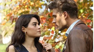 مسلسل غريب في المرآه الحلقة 6 السادسة 