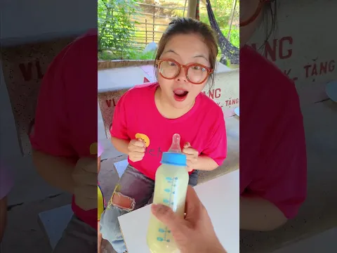 Baby's drinking milk 🍼👼🏻