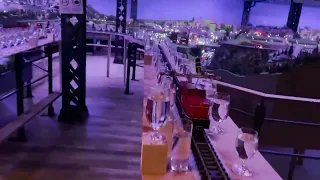 اطول لحن موسيقي لنموزج قطار لعبة تدخل موسوعة جينيس Model Train Plays Music Guinness World Records 