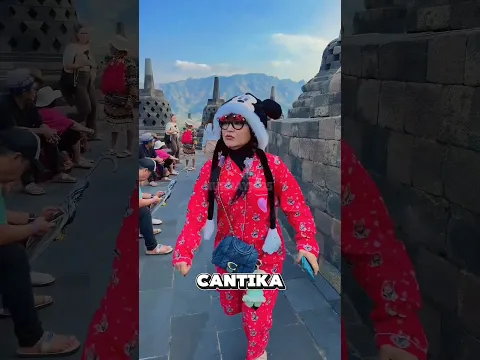 WADUH NUR KEHILANGAN CANTIKA DI CANDI BOROBUDUR | NURRAYNI25