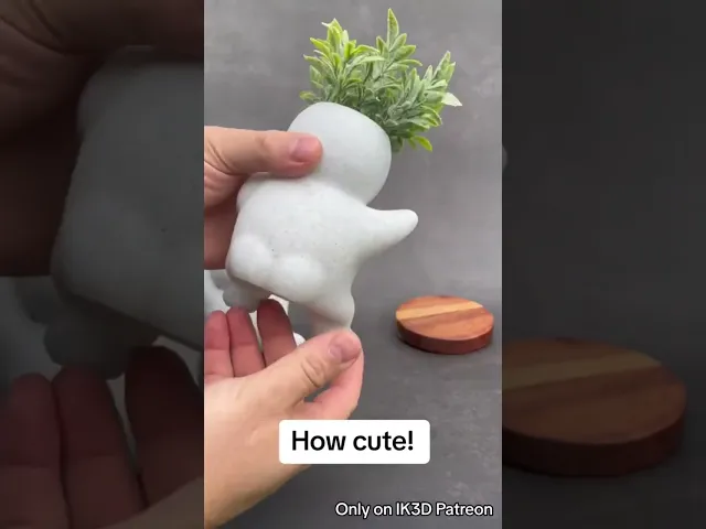 Chunky People Planter Sitting Holding Head / No Supports video thumbnail