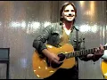 Juanes Singing "La Camisa Negra" at Private Performance For MTV Employees in NYC
