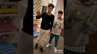 حاله واتس كريم كرستيانو روحى لو فيكى همشيكى  حاله واتس كريم كرستيانو روحى لو فيكى همشيكى