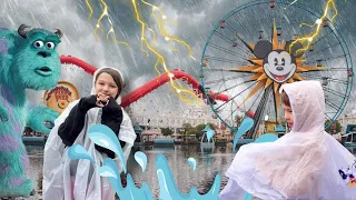 TRYING NOT TO GET SOAKED AT CALIFORNIA ADVENTURE π§οΈ