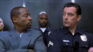 حرامى بيعمل نفسه ظابط علشان يسرق جوهرة من داخل قسم الشرطة 