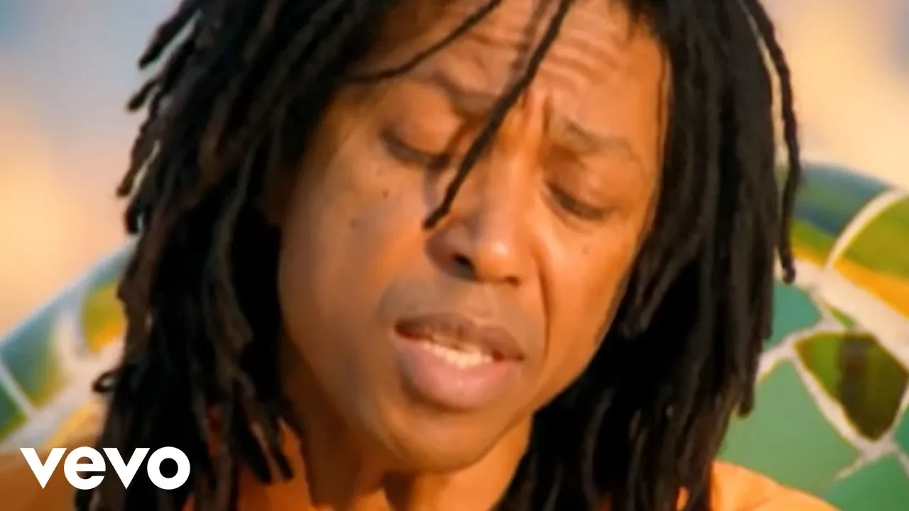 Djavan - Capim (Ao Vivo) Djavan - Capim (Ao Vivo)