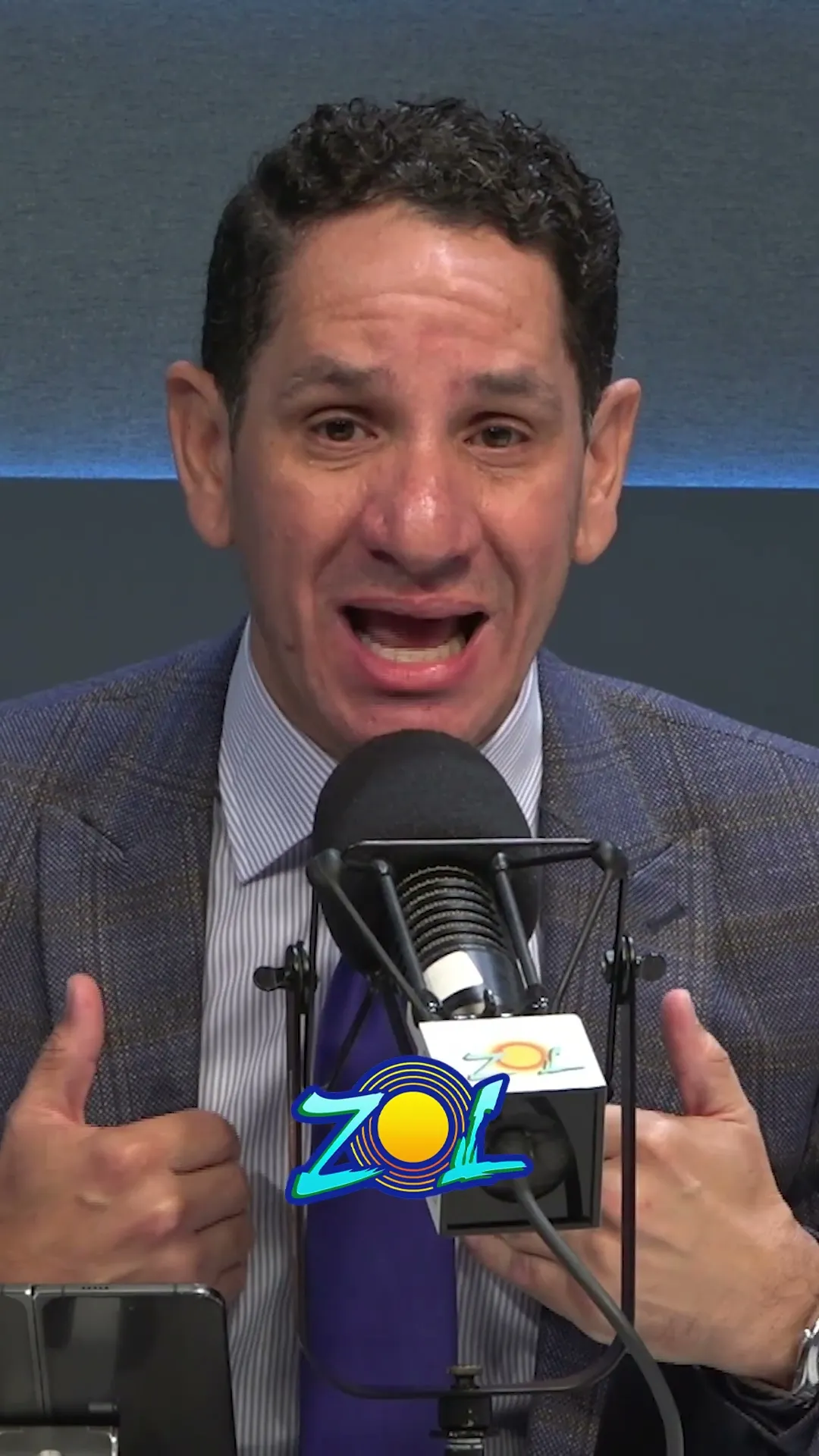 "MAMDAMI NOS LLAMÓ INSENSIBLES": ALERTA A DOMINICANOS