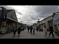 Walking Woodbury Common Premium Outlets in Central Valley New York