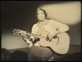 Elizabeth Cotten - Freight Train (Rare Live Performance)