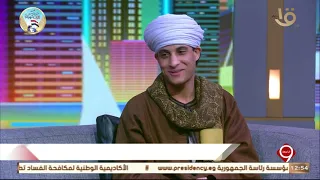 التاسعة   المنشد أحمد التوني يتحدث عن قصة بداية الشيخ  التوني  ورؤيته للسيدة زينب في المنام دندنها